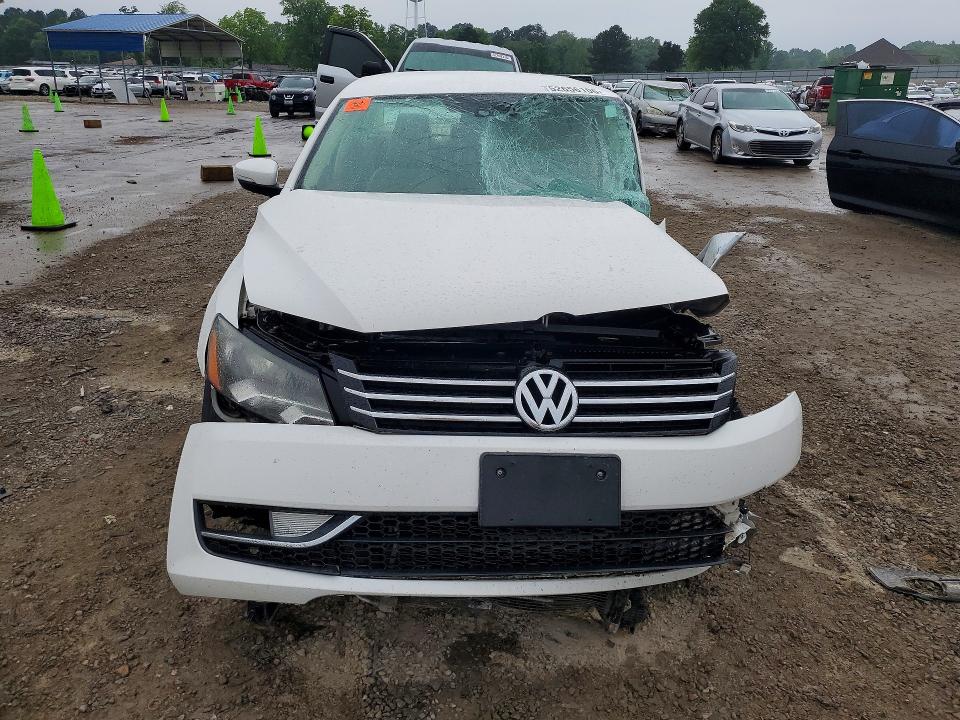 2015 Volkswagen Passat მანქანა იყიდება აუქციონზე, vin: 1VWAS7A36FC083163, აუქციონის ნომერი: 58526116