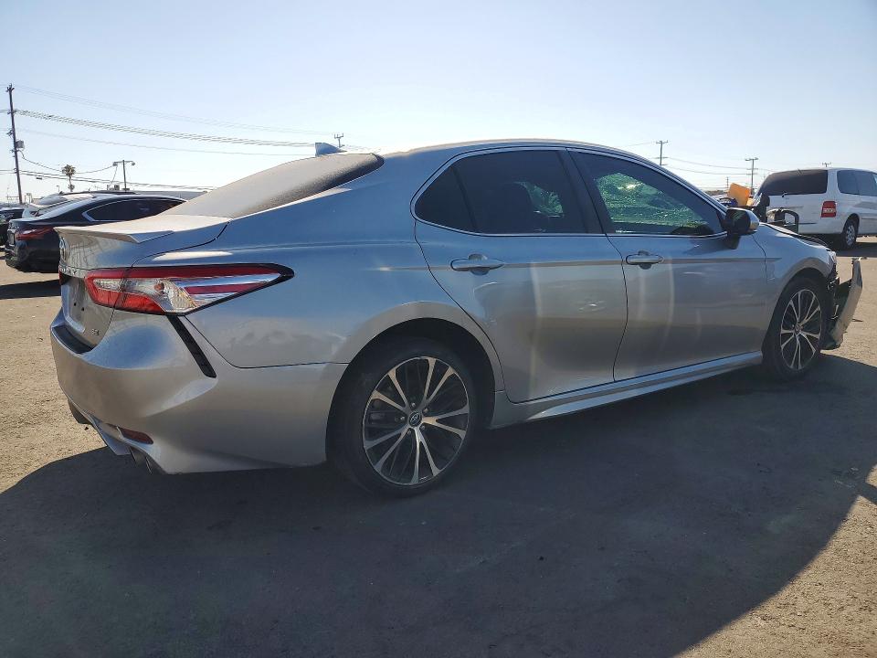 Продажа на аукционе авто 2020 Toyota Camry, vin: 4T1M11AKXLU926077, номер лота: 52438476