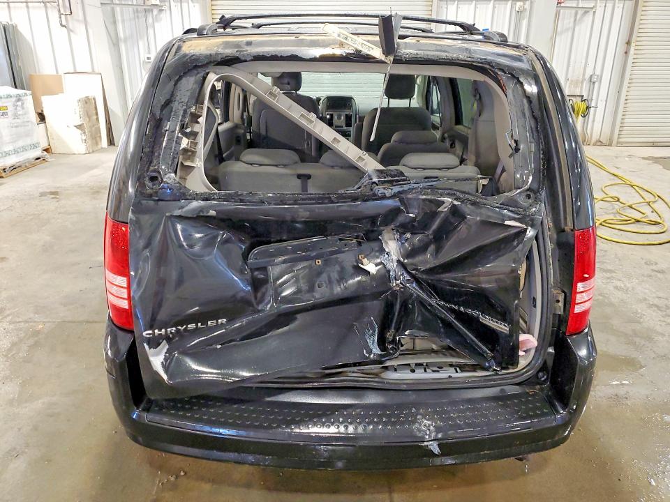 54243786 :رقم المزاد ، 2A4RR5D17AR236319 vin ، 2010 Chrysler Town & Country مزاد بيع