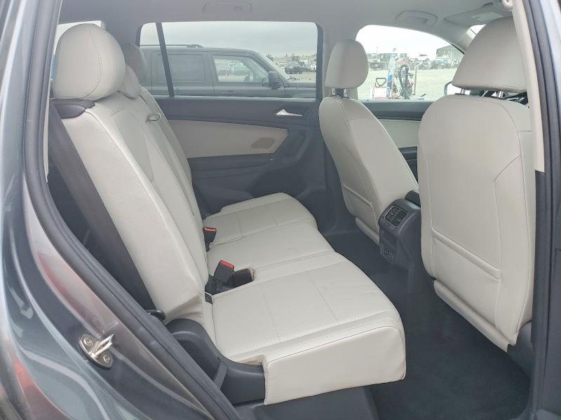 Aukcja sprzedaży 2018 Volkswagen Tiguan, vin: 3VV3B7AX6JM048677, numer aukcji: 53080436
