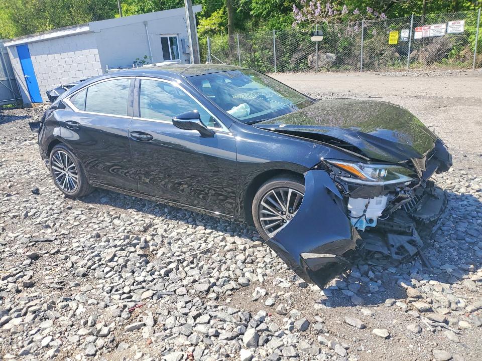 52823186 :رقم المزاد ، 58ADA1C13PU034062 vin ، 2023 Lexus Es 300h مزاد بيع