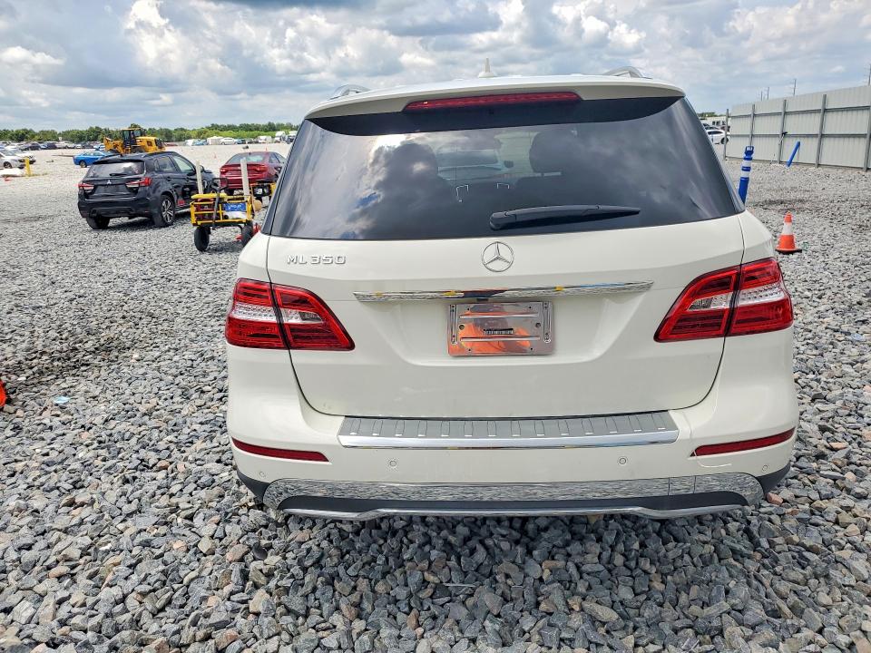 55550336 :رقم المزاد ، 4JGDA5JB4DA145212 vin ، 2013 Mercedes-benz Ml مزاد بيع