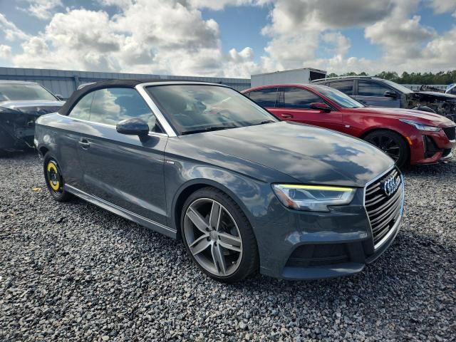 51677116 :رقم المزاد ، WAU5ULFF3J1083472 vin ، 2018 Audi A3 مزاد بيع