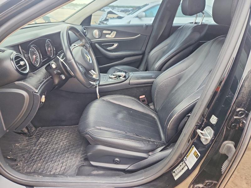 52988226 :رقم المزاد ، WDDZF4JB0JA374140 vin ، 2018 Mercedes-benz E مزاد بيع