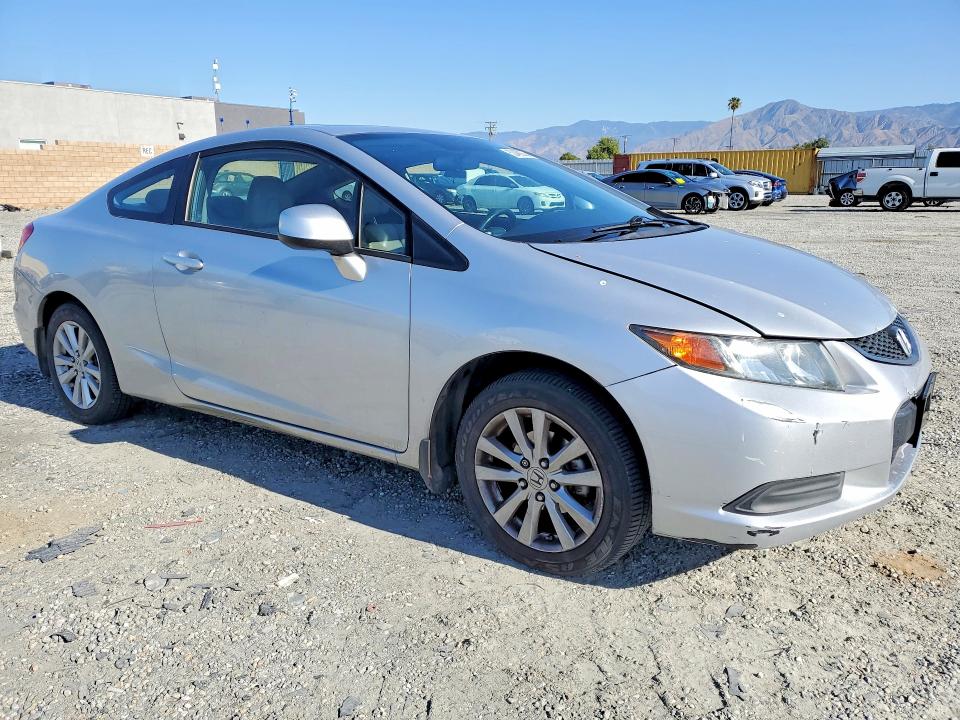 2012 Honda Civic მანქანა იყიდება აუქციონზე, vin: 2HGFG3B02CH528242, აუქციონის ნომერი: 52489236
