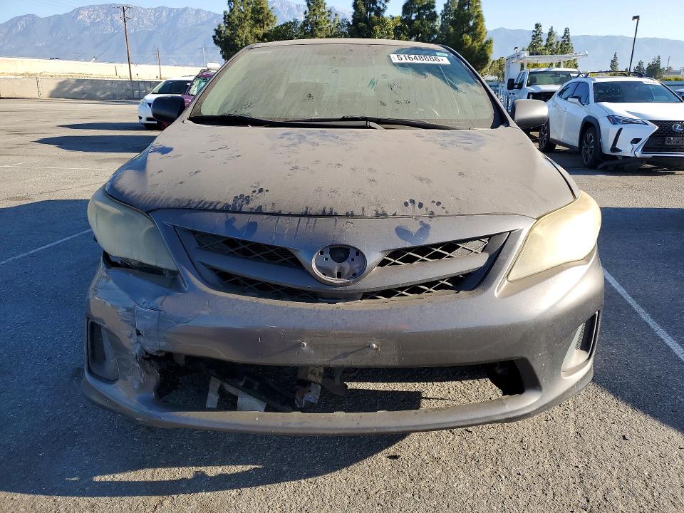 51648886 :رقم المزاد ، 5YFBU4EE7DP136565 vin ، 2013 Toyota Corolla مزاد بيع
