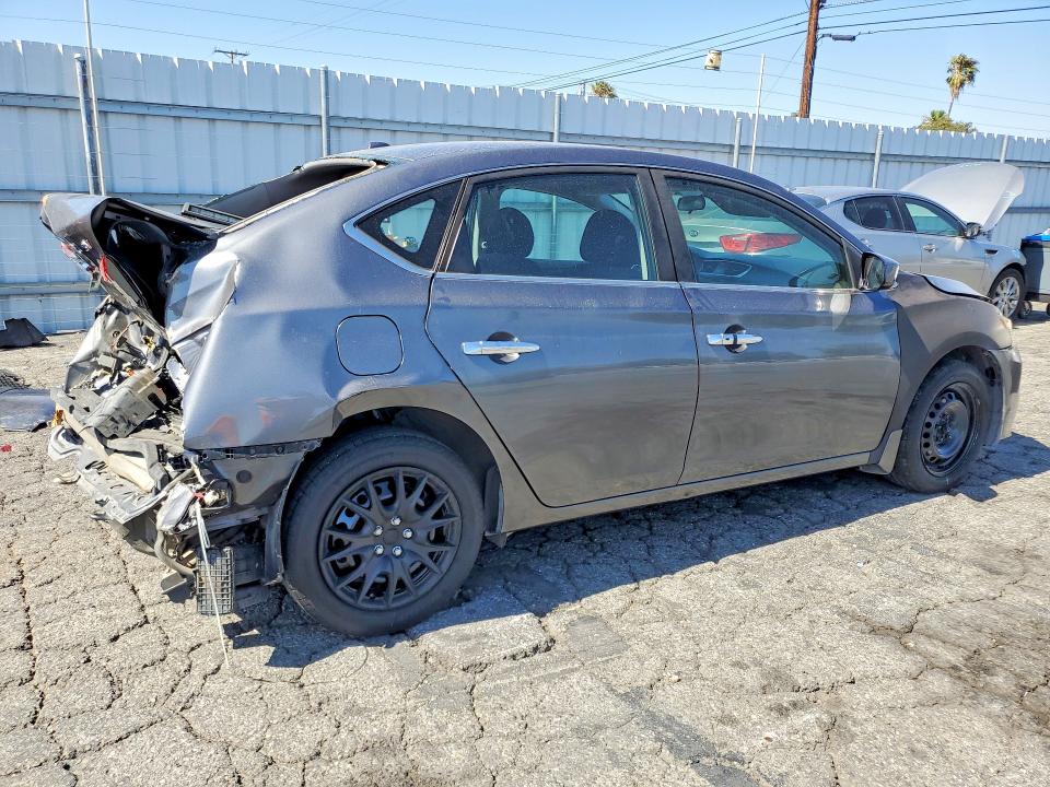 53295976 :رقم المزاد ، 3N1AB7AP5HL662371 vin ، 2017 Nissan Sentra مزاد بيع