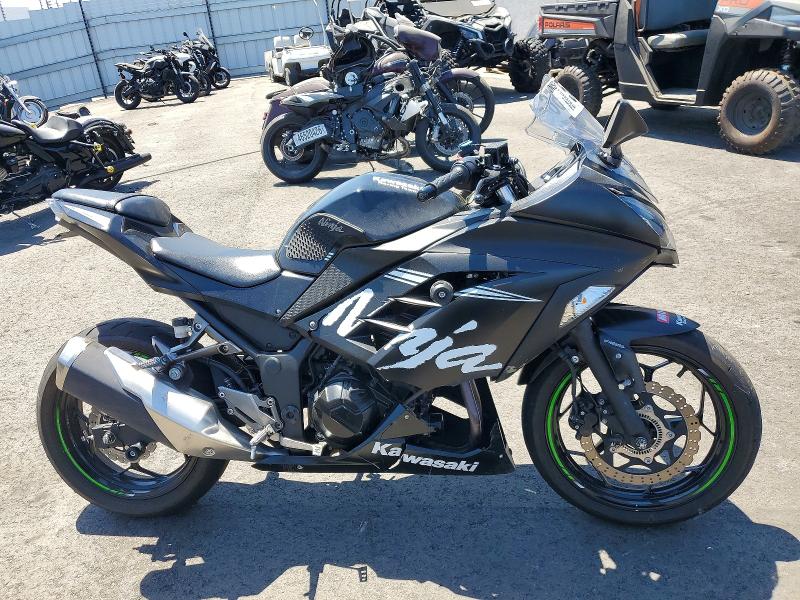 54174256 :رقم المزاد ، JKAEX8B19HDA40844 vin ، 2017 Kawasaki Ex300 مزاد بيع