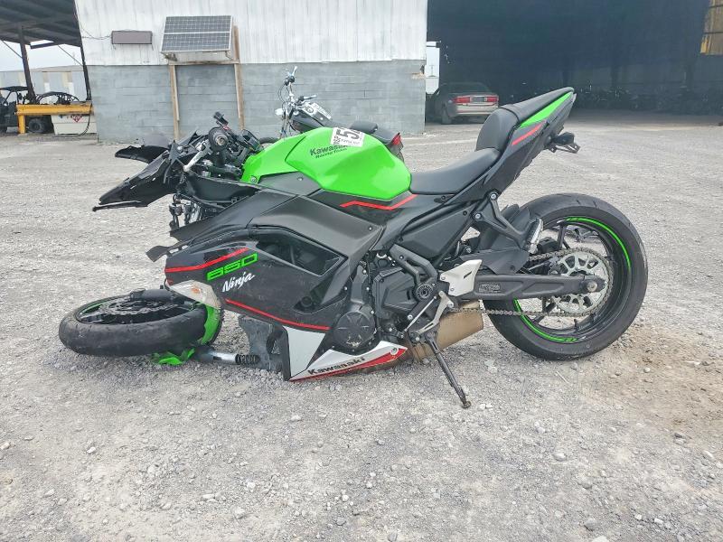 52349126 :رقم المزاد ، ML5EXEN10NDA51530 vin ، 2022 Kawasaki Ex650 مزاد بيع