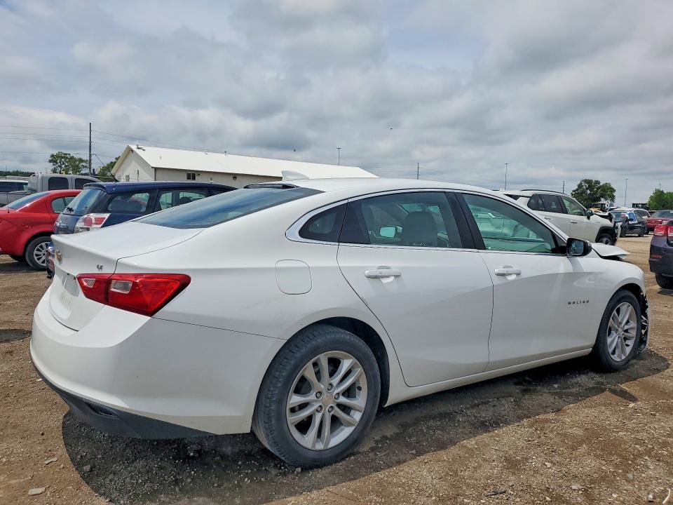 55506656 :رقم المزاد ، 1G1ZE5ST8HF133703 vin ، 2017 Chevrolet Malibu مزاد بيع