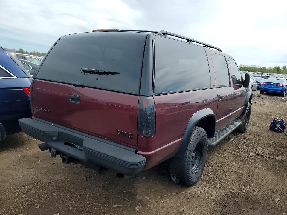 52585936 :رقم المزاد ، 3GKFK16R0XG531905 vin ، 1999 Gmc Suburban مزاد بيع
