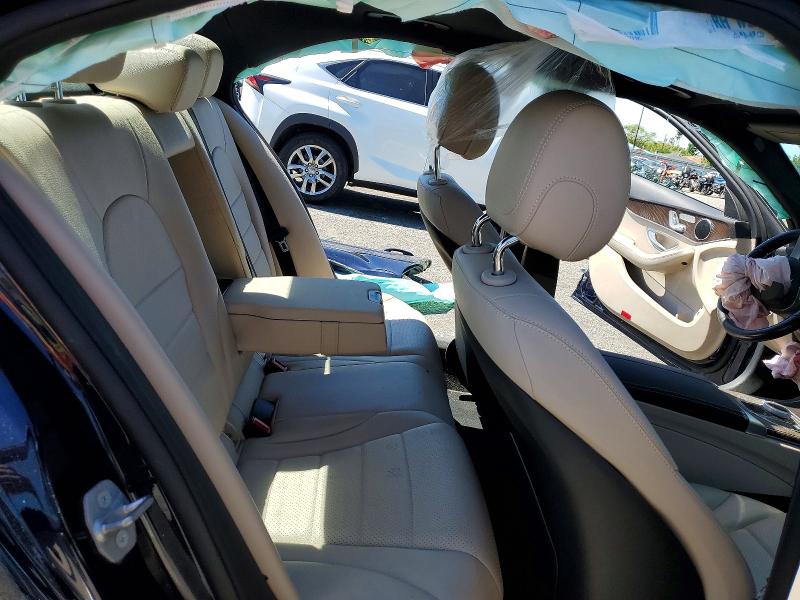 2018 Mercedes-benz C მანქანა იყიდება აუქციონზე, vin: 55SWF4JB6JU263868, აუქციონის ნომერი: 53237226