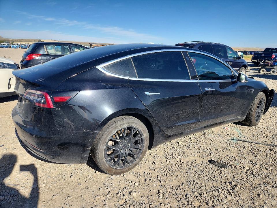 54841596 :رقم المزاد ، 5YJ3E1EAXKF297823 vin ، 2019 Tesla Model 3 مزاد بيع