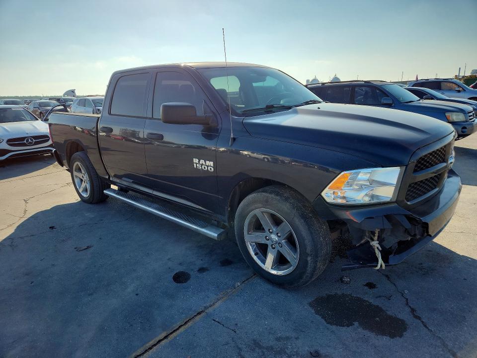 Продаж на аукціоні авто 2018 Ram 1500, vin: 1C6RR6KG1JS127573, номер лоту: 53383986