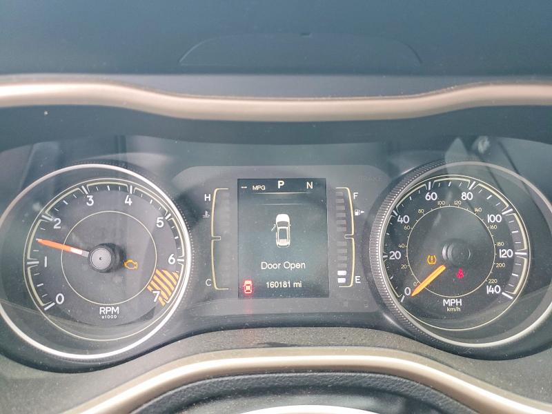 2015 Jeep Cherokee მანქანა იყიდება აუქციონზე, vin: 1C4PJLCB0FW637566, აუქციონის ნომერი: 52695846