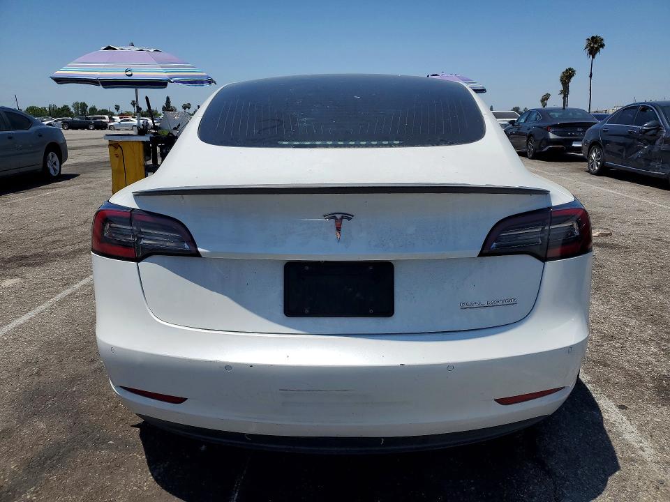 54177716 :رقم المزاد ، 5YJ3E1EB9KF514478 vin ، 2019 Tesla Model 3 مزاد بيع