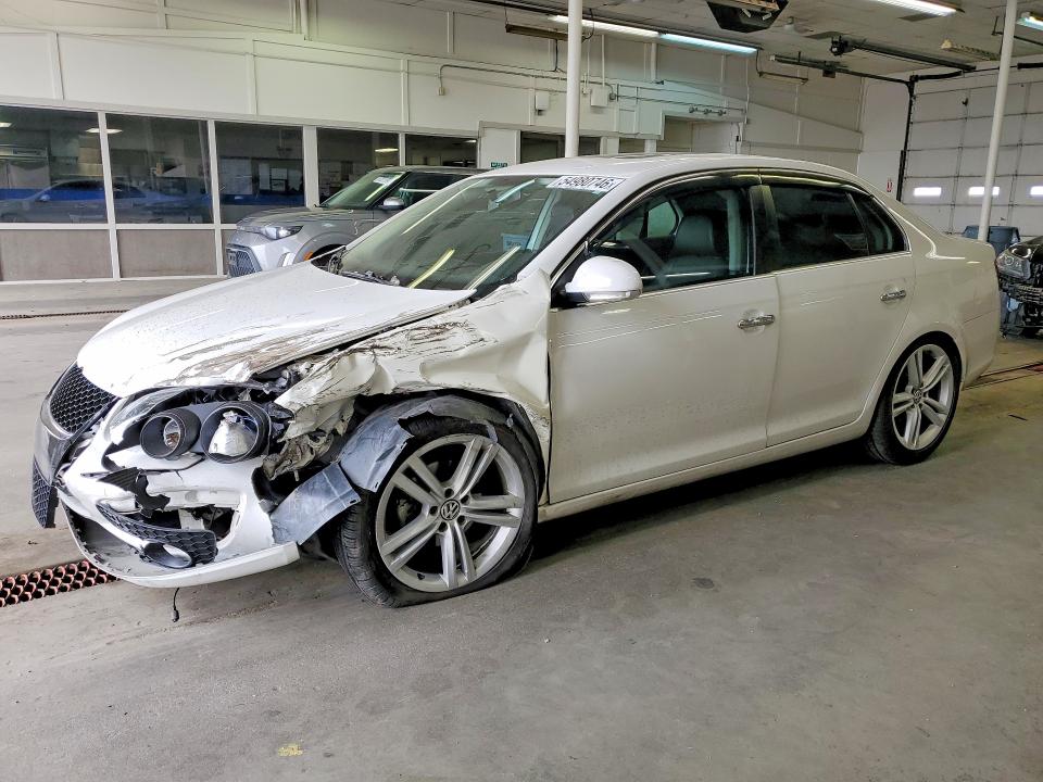 54980746 :رقم المزاد ، 3VWRL7AJ0AM153732 vin ، 2010 Volkswagen Jetta مزاد بيع