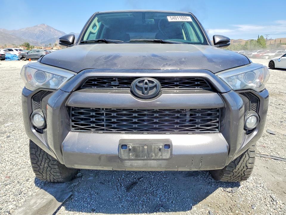 Продажа на аукционе авто 2019 Toyota 4runner, vin: JTEBU5JR3K5686236, номер лота: 54011086