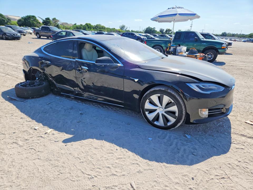 Продажа на аукционе авто 2021 Tesla Model S, vin: 5YJSA1E29MF425715, номер лота: 51984756