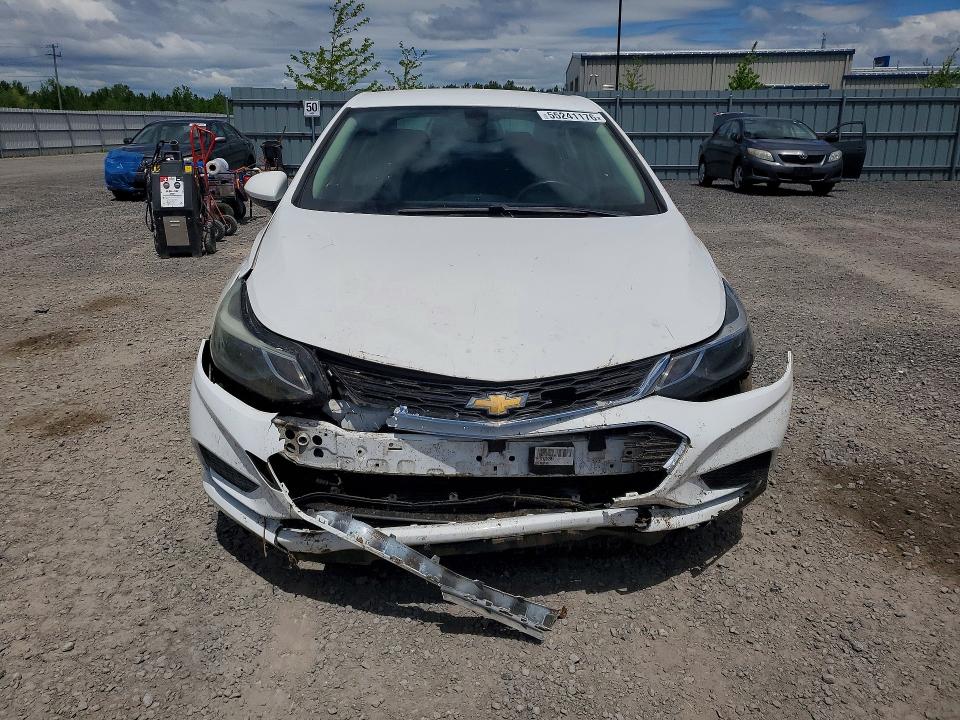 Продажа на аукционе авто 2017 Chevrolet Cruze, vin: 1G1BE5SM7H7229794, номер лота: 55241176