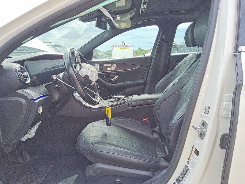 2020 Mercedes-benz E მანქანა იყიდება აუქციონზე, vin: WDDZF8EBXLA756454, აუქციონის ნომერი: 52709936