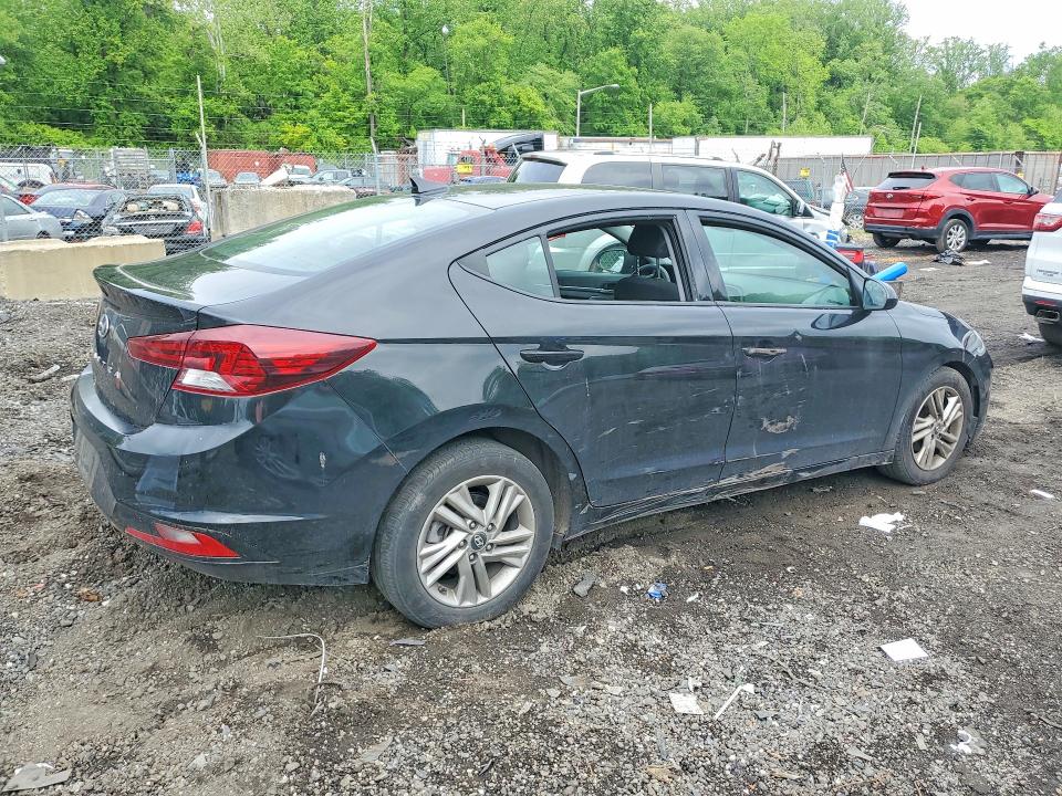 52524756 :رقم المزاد ، 5NPD84LF4KH443954 vin ، 2019 Hyundai Elantra مزاد بيع