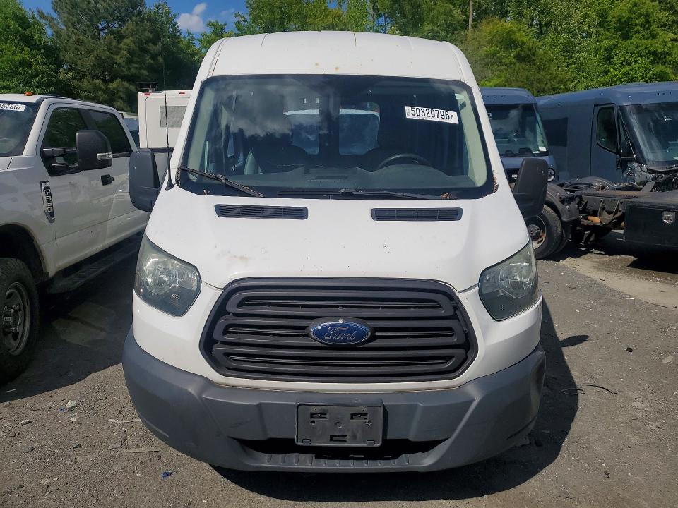 58137266 :رقم المزاد ، 1FTNR2CM6FKB25104 vin ، 2015 Ford Transit مزاد بيع