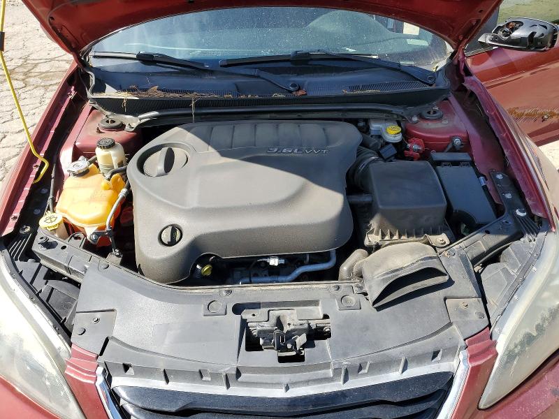 52166846 :رقم المزاد ، 1C3CCBBG3EN131268 vin ، 2014 Chrysler 200 مزاد بيع