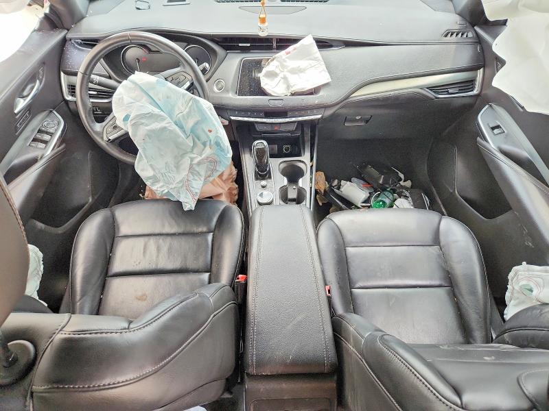 2020 Cadillac Xt4 მანქანა იყიდება აუქციონზე, vin: 1GYFZDR46LF063838, აუქციონის ნომერი: 54944016