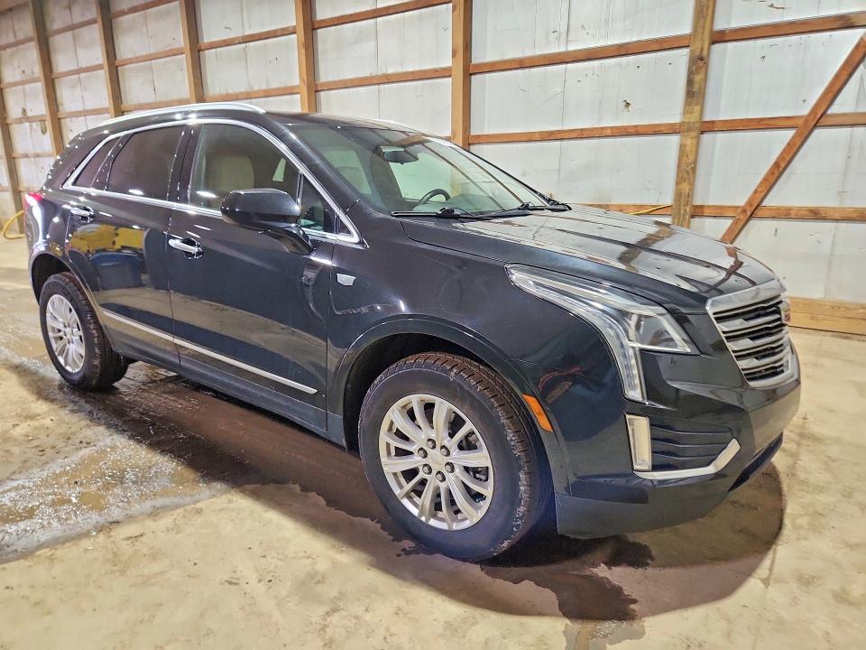 52092936 :رقم المزاد ، 1GYKNARS0HZ115025 vin ، 2017 Cadillac Xt5 مزاد بيع