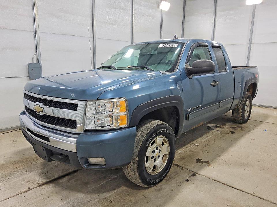 2010 Chevrolet Silverado მანქანა იყიდება აუქციონზე, vin: 1GCSKSE30AZ152357, აუქციონის ნომერი: 53142966