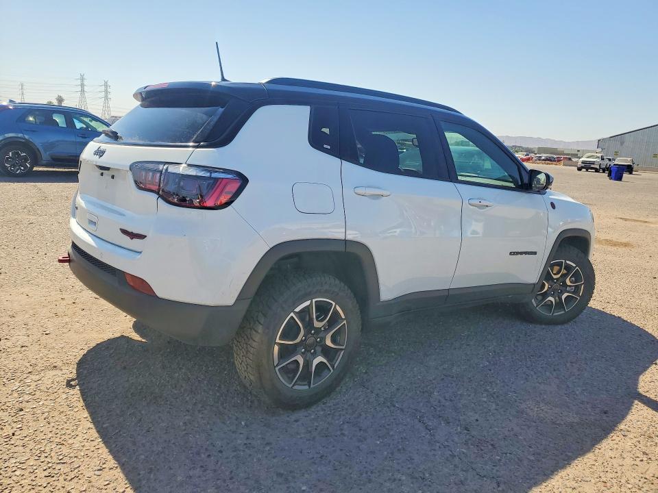 53017806 :رقم المزاد ، 3C4NJDDN1TT177163 vin ، 2026 Jeep Compass مزاد بيع