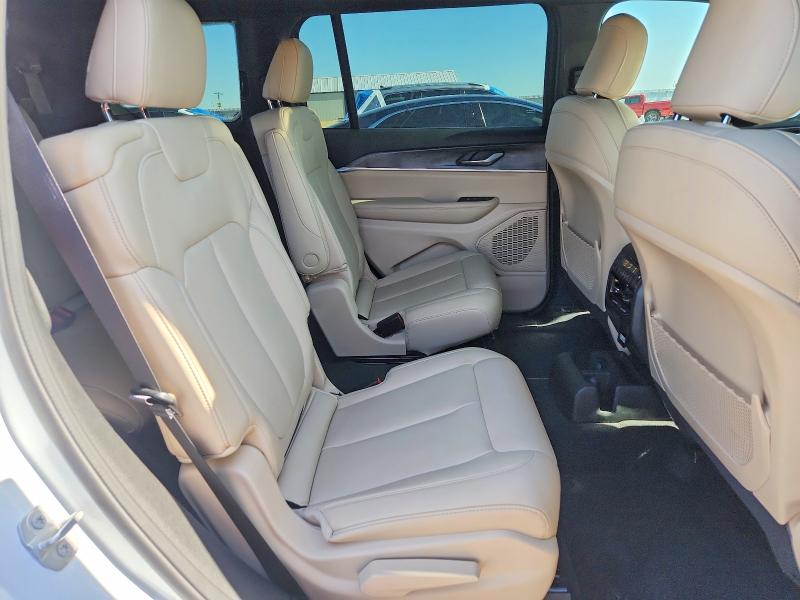 Продажа на аукционе авто 2025 Jeep Grand Cherokee, vin: 1C4RJKBG5S8665068, номер лота: 52607016