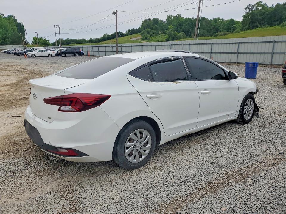 52240546 :رقم المزاد ، 5NPD74LF7KH496070 vin ، 2019 Hyundai Elantra مزاد بيع