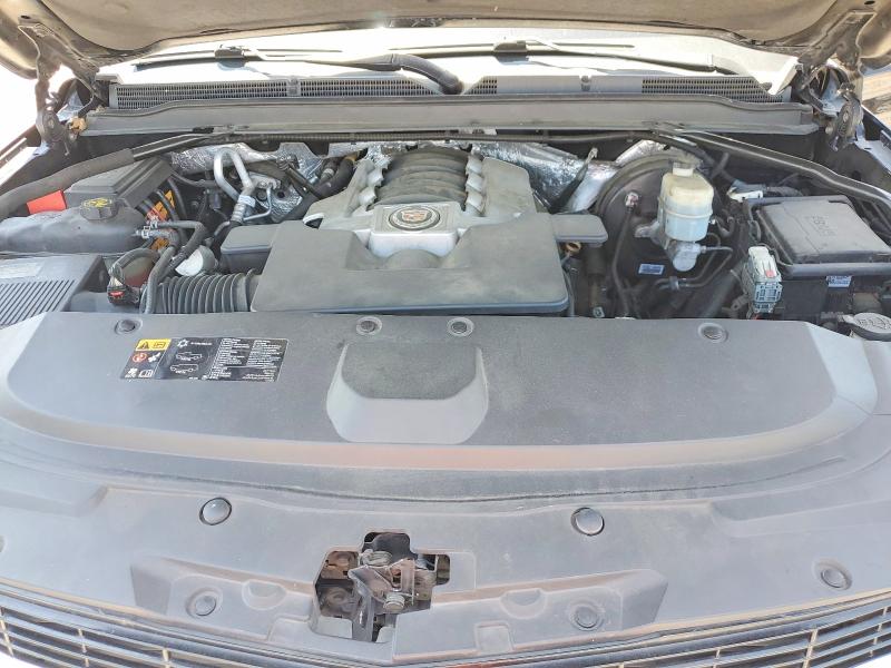 53204036 :رقم المزاد ، 1GYS3CKJ5FR295781 vin ، 2015 Cadillac Escalade مزاد بيع