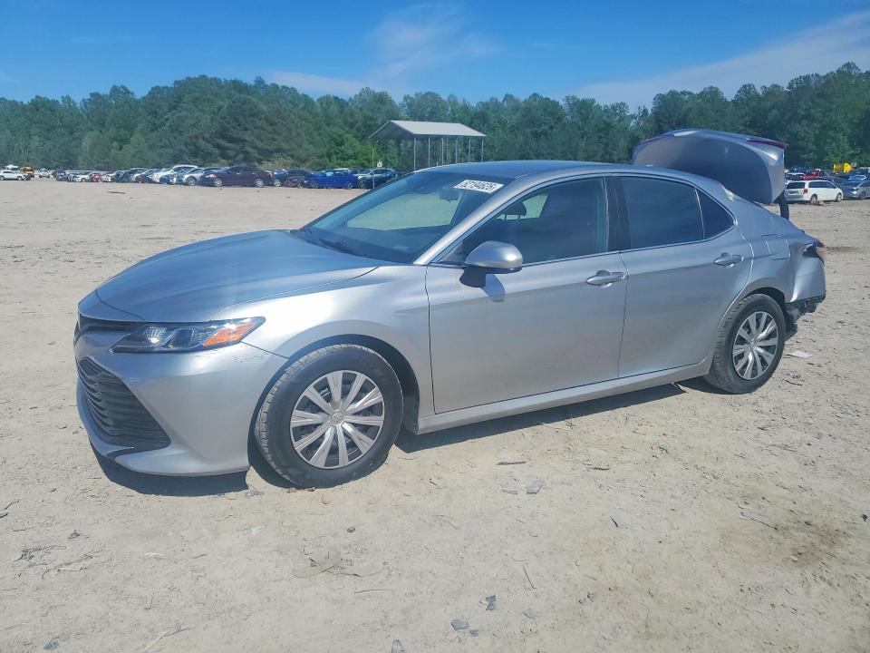 2020 Toyota Camry მანქანა იყიდება აუქციონზე, vin: 4T1A11AK4LU995351, აუქციონის ნომერი: 52194626