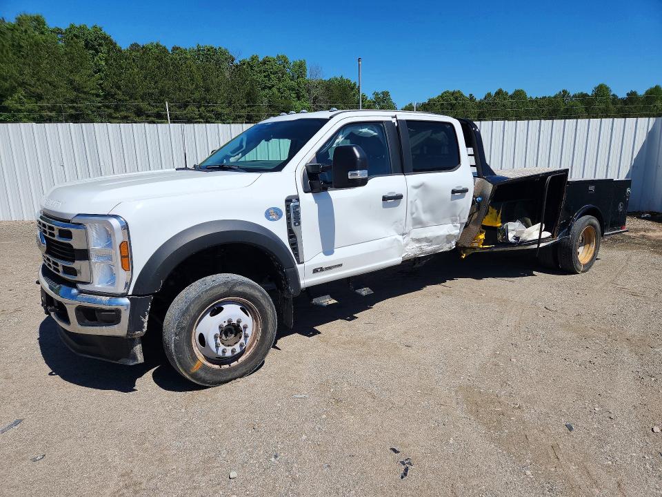 52523466 :رقم المزاد ، 1FD0W5HT2REC37868 vin ، 2024 Ford F550 مزاد بيع