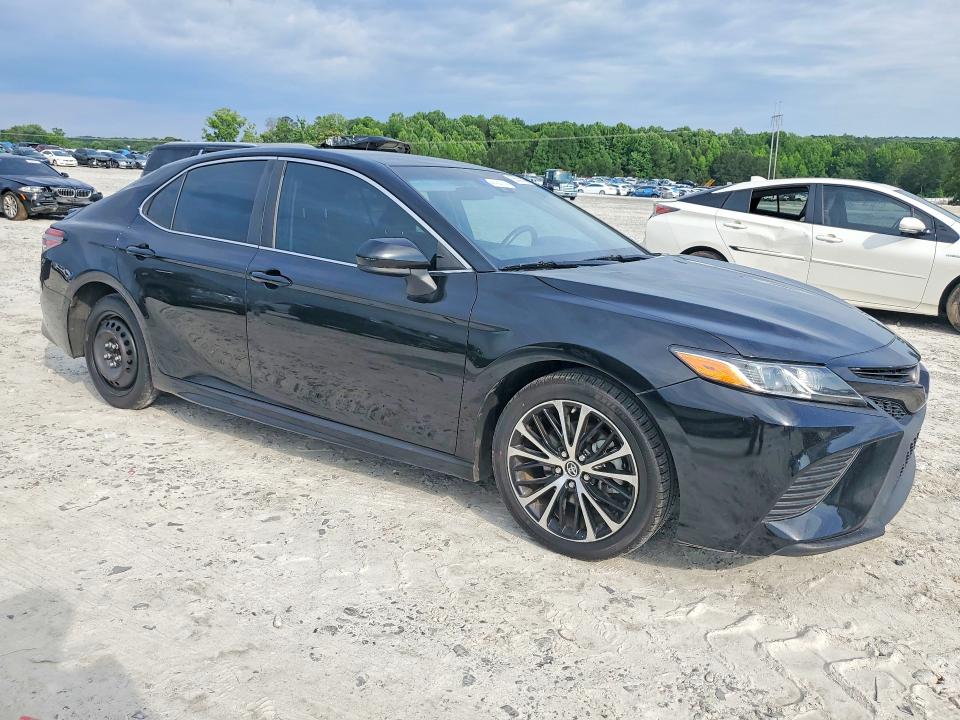 Продаж на аукціоні авто 2018 Toyota Camry, vin: 4T1B11HK0JU678772, номер лоту: 55501186