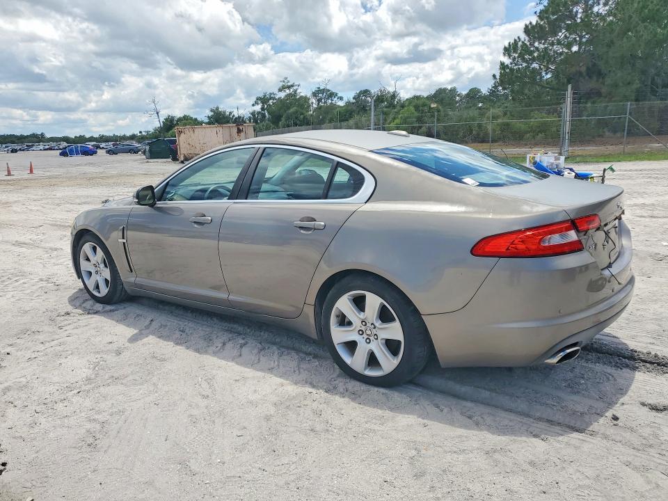 53774996 :رقم المزاد ، SAJWA0FB0BLR94586 vin ، 2011 Jaguar Xf مزاد بيع