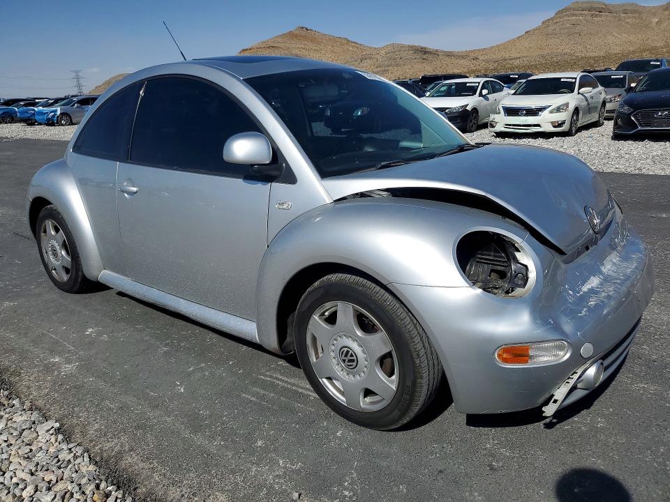 Продажа на аукционе авто 2000 Volkswagen New Beetle, vin: 3VWDD21C9YM499543, номер лота: 55115266