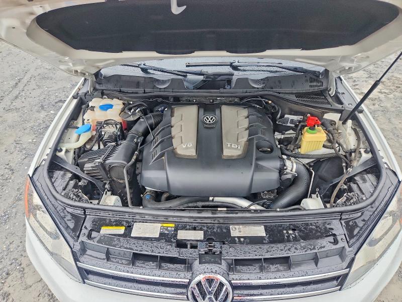 Продажа на аукционе авто 2014 Volkswagen Touareg, vin: WVGEP9BPXED008974, номер лота: 52857146