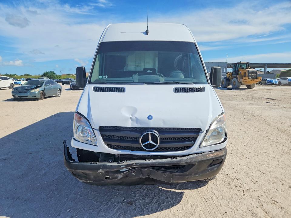 Продаж на аукціоні авто 2011 Mercedes Benz Sprinter, vin: WD3PE8CB1B5590172, номер лоту: 53351816