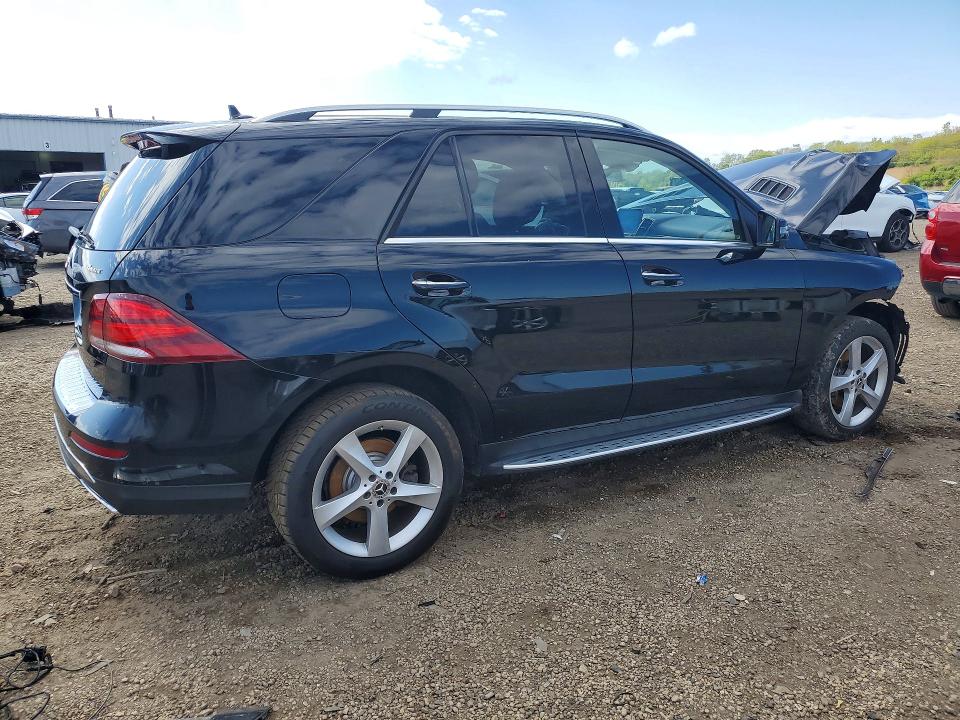 52721716 :رقم المزاد ، 4JGDA5HB6JB004752 vin ، 2018 Mercedes-benz Gle مزاد بيع
