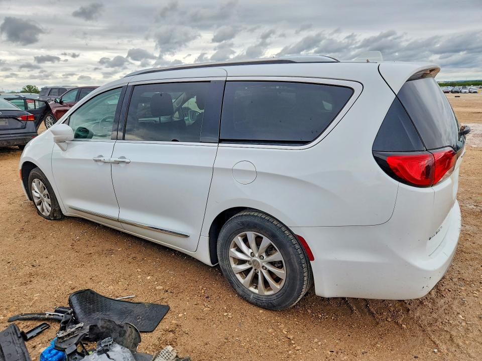 Продаж на аукціоні авто 2019 Chrysler Pacifica, vin: 2C4RC1BG4KR665720, номер лоту: 52095416