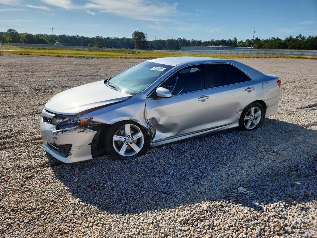 52084596 :رقم المزاد ، 4T1BF1FK5EU359362 vin ، 2014 Toyota Camry مزاد بيع