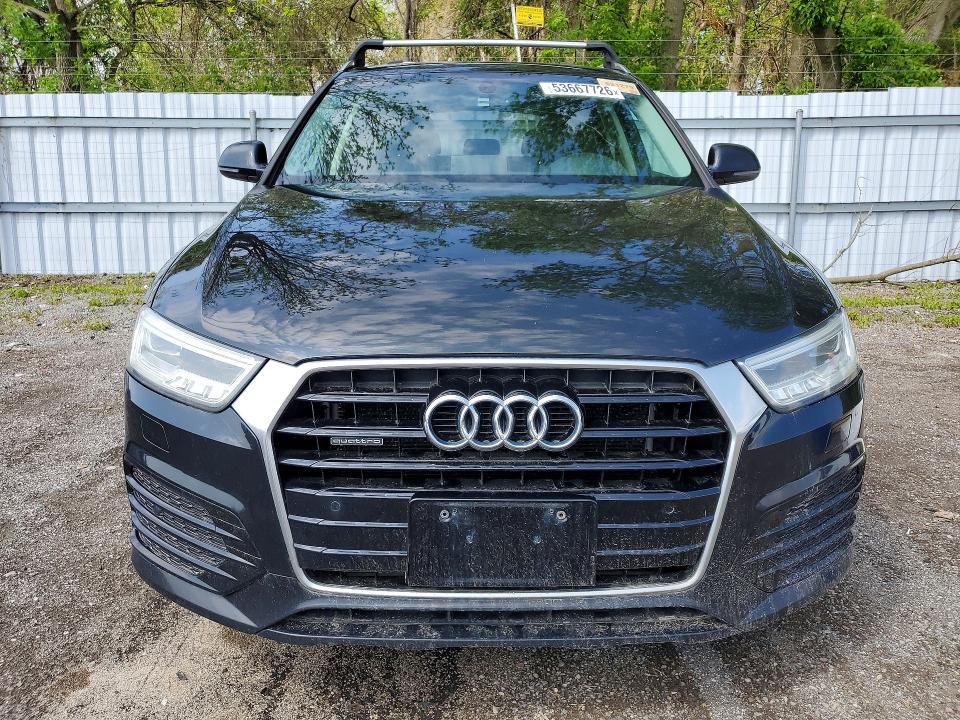 53667726 :رقم المزاد ، WA1GCCFS1HR003510 vin ، 2017 Audi Q3 مزاد بيع