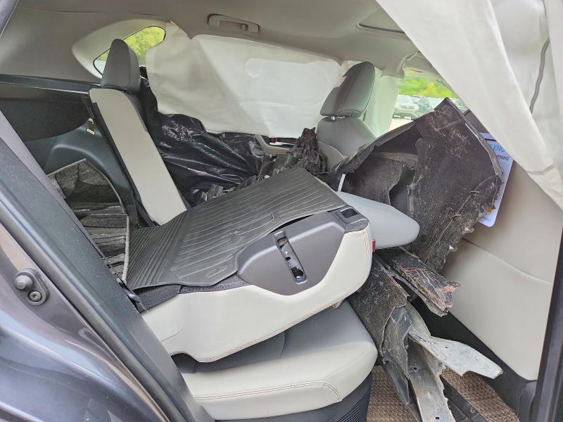 Продаж на аукціоні авто 2025 Toyota Rav4, vin: JTMB6RFV5SD164998, номер лоту: 53913806