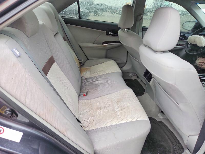 54487106 :رقم المزاد ، 4T4BF1FK1CR215715 vin ، 2012 Toyota Camry مزاد بيع