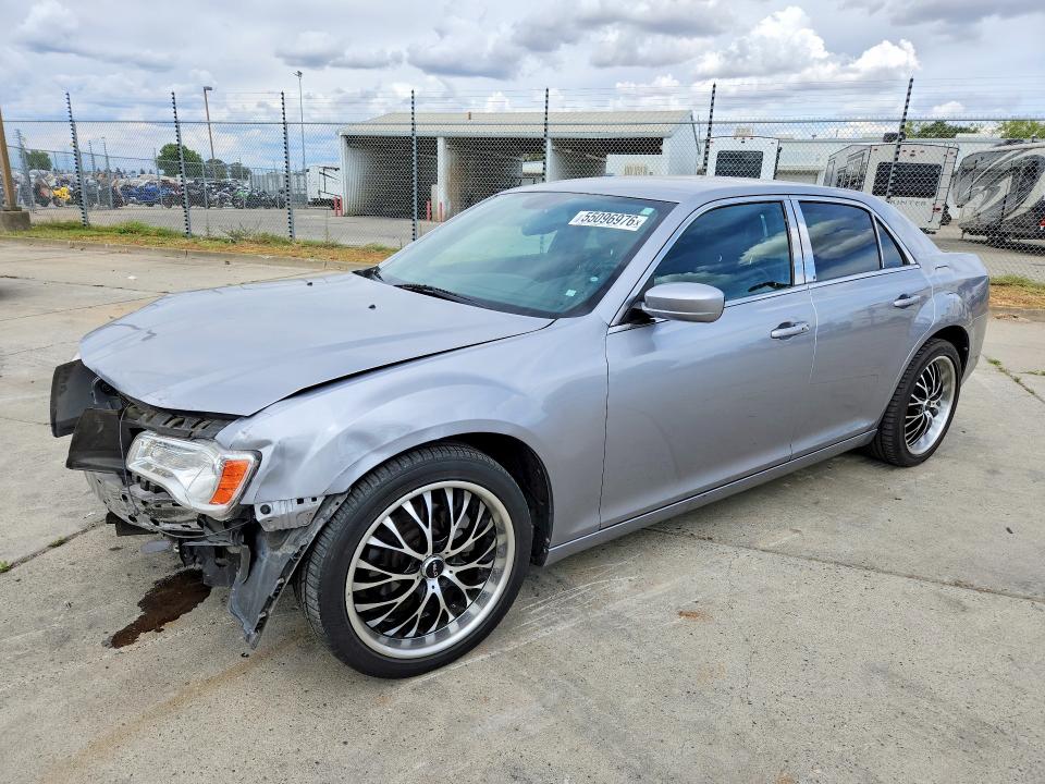 2014 Chrysler 300 მანქანა იყიდება აუქციონზე, vin: 2C3CCAAG0EH157394, აუქციონის ნომერი: 55096976
