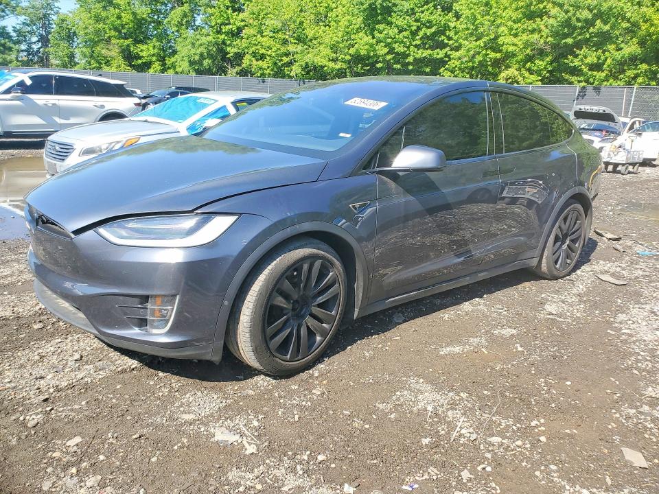 2016 Tesla Model X მანქანა იყიდება აუქციონზე, vin: 5YJXCBE25GF004214, აუქციონის ნომერი: 52894306